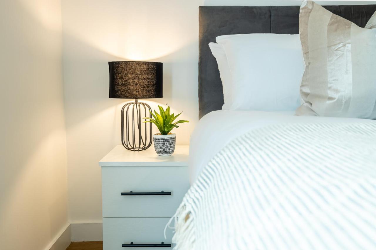 Luxe Apartments Bracknell Near Ascot, Legoland, Windsor, Lexicon - Free Parking & Gym Dış mekan fotoğraf